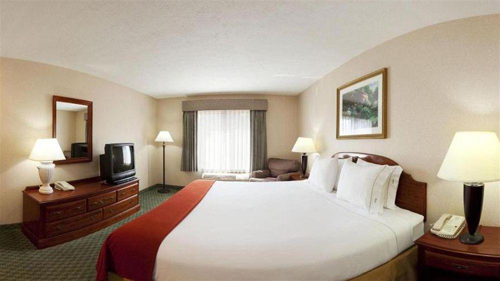 Keene Elm City Hotel, Ascend Hotel Collection Buitenkant foto